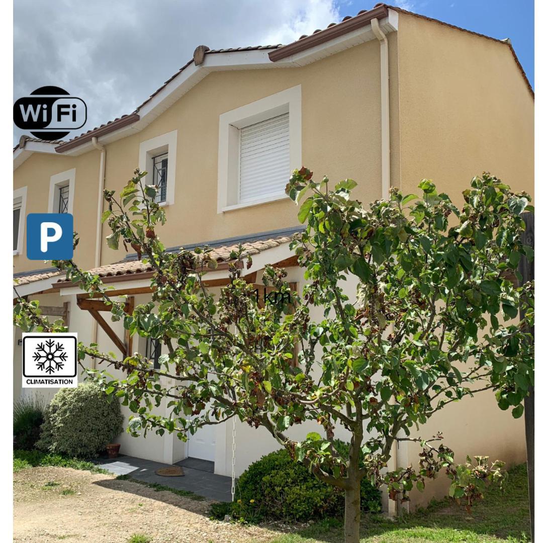 La Residence Les Grands Vignobles Либорн Екстериор снимка