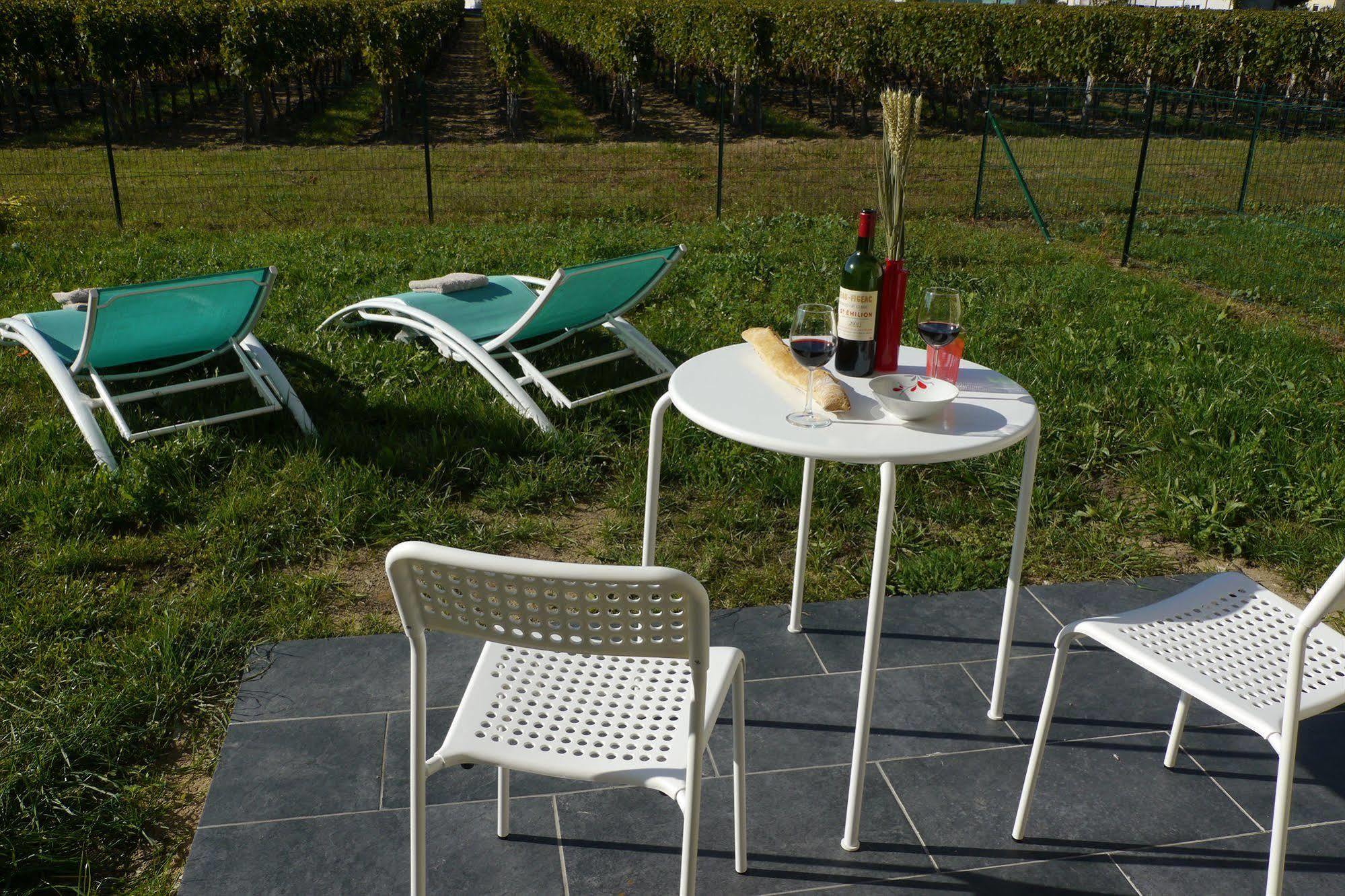 La Residence Les Grands Vignobles Либорн Екстериор снимка